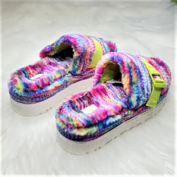 NWT UGG Slippers Platform Fluffita Pixelate Women Plush Multi Color Size 7 - Picture 6 of 7